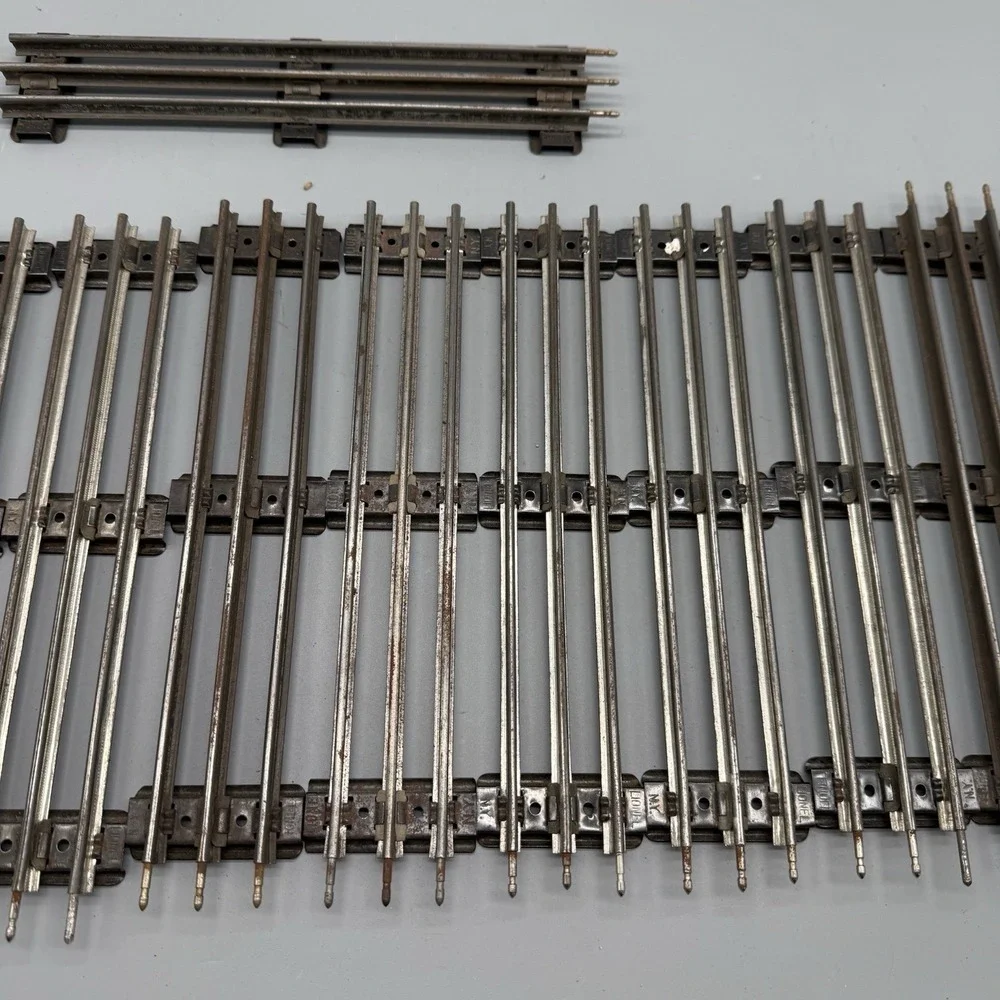 Lionel O Gauge Track Lot 10 Straight Track Sections Needs TLC Vintage